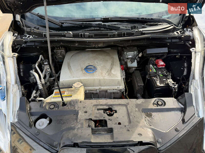 Хэтчбек Nissan Leaf 2014 в Львове фото 35 Хэтчбек Nissan Leaf 2014 в Львове