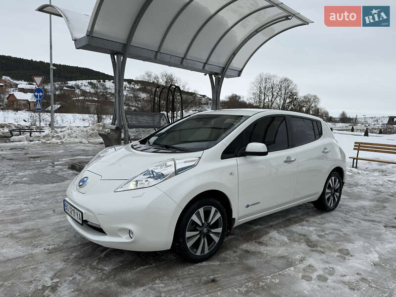 Хэтчбек Nissan Leaf 2015 в Бережанах фото 2 Хэтчбек Nissan Leaf 2015 в Бережанах