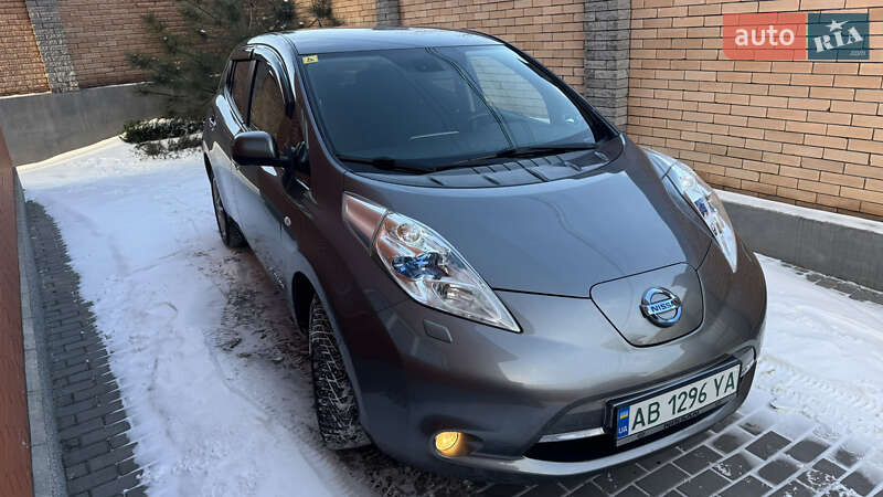 Хэтчбек Nissan Leaf 2015 в Виннице фото 4 Хэтчбек Nissan Leaf 2015 в Виннице