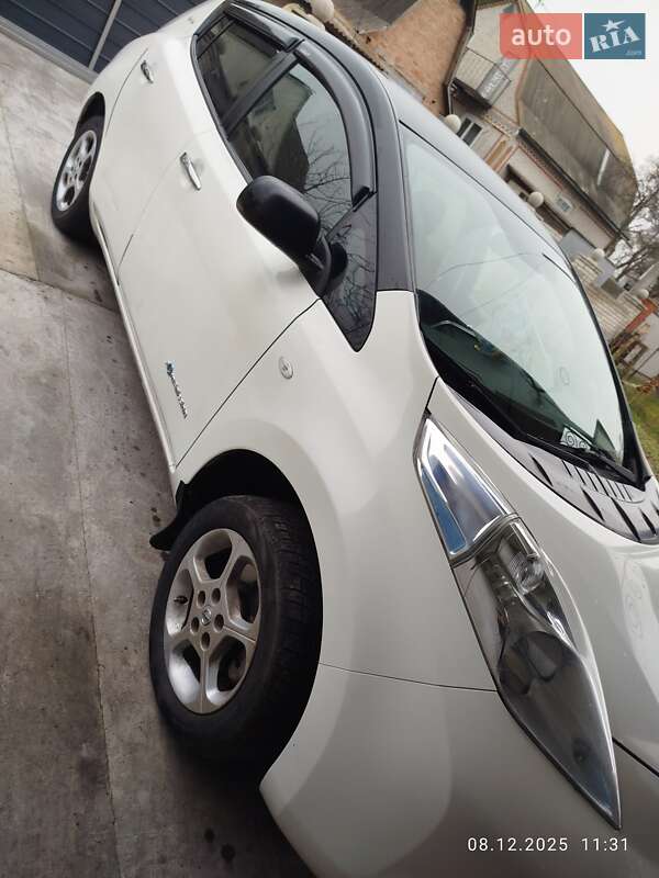 Хетчбек Nissan Leaf 2017 в Гайсину фото 3 Хетчбек Nissan Leaf 2017 в Гайсину