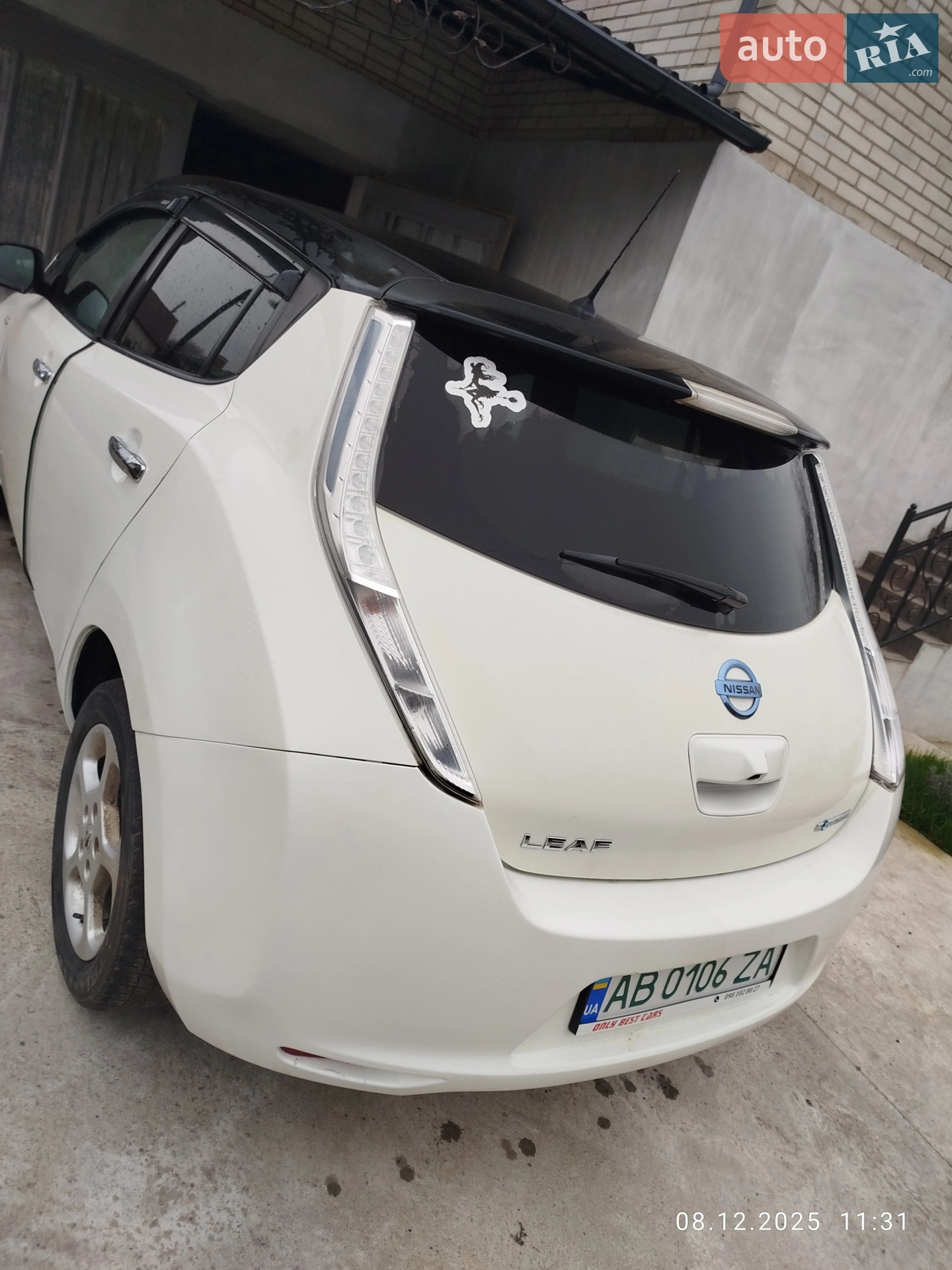 2017 Nissan Leaf - мініатюра 4