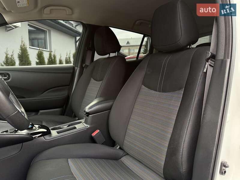 Хэтчбек Nissan Leaf 2020 в Дрогобыче