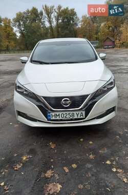 Хетчбек Nissan Leaf 2019 в Сумах