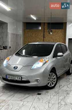Хэтчбек Nissan Leaf 2014 в Житомире