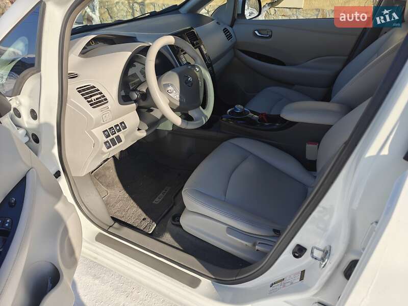 Хэтчбек Nissan Leaf 2013 в Хмельницком фото 13 Хэтчбек Nissan Leaf 2013 в Хмельницком