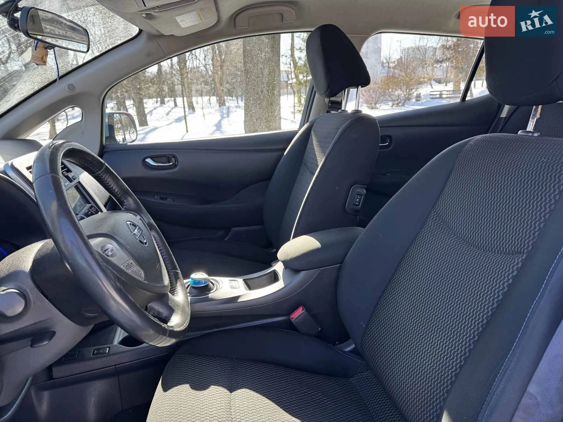 2015 Nissan Leaf - мініатюра 27