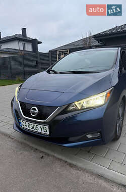 Хэтчбек Nissan Leaf 2018 в Черкассах