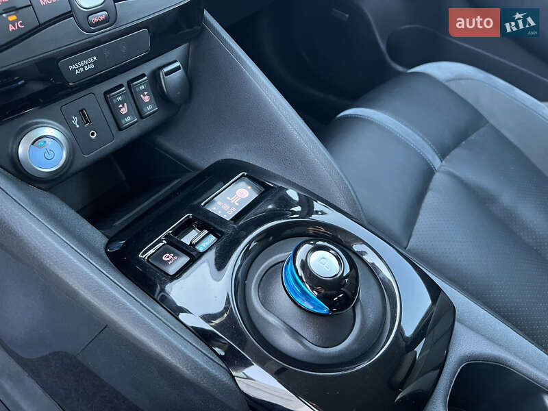 Хетчбек Nissan Leaf 2018 в Києві