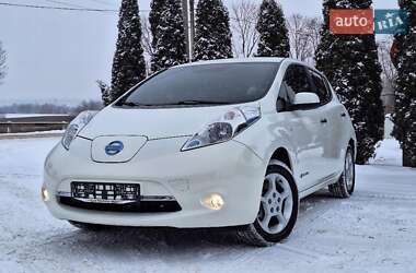 Хэтчбек Nissan Leaf 2016 в Черновцах