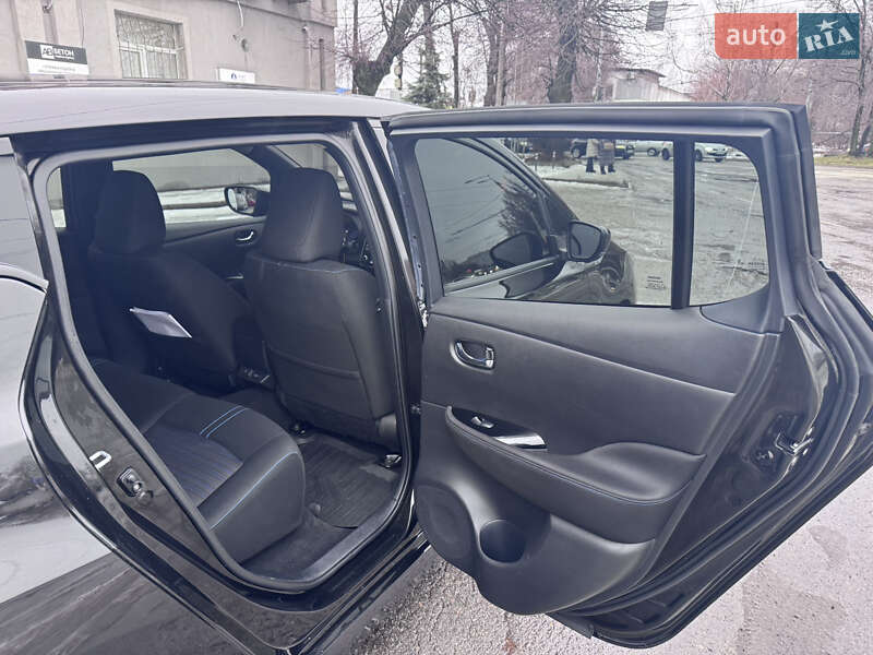 Хэтчбек Nissan Leaf 2022 в Днепре фото 15 Хэтчбек Nissan Leaf 2022 в Днепре