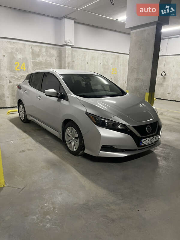 Хэтчбек Nissan Leaf 2020 в Львове фото 3 Хэтчбек Nissan Leaf 2020 в Львове