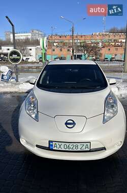 Хэтчбек Nissan Leaf 2016 в Харькове