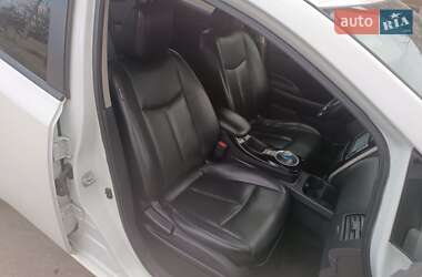 Хэтчбек Nissan Leaf 2014 в Одессе