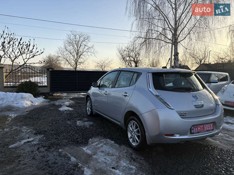 Хетчбек Nissan Leaf 2013 в Луцьку фото 8 Хетчбек Nissan Leaf 2013 в Луцьку