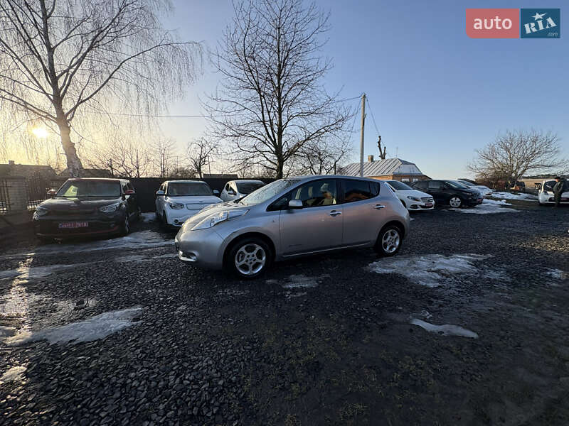 Хетчбек Nissan Leaf 2013 в Луцьку фото 11 Хетчбек Nissan Leaf 2013 в Луцьку