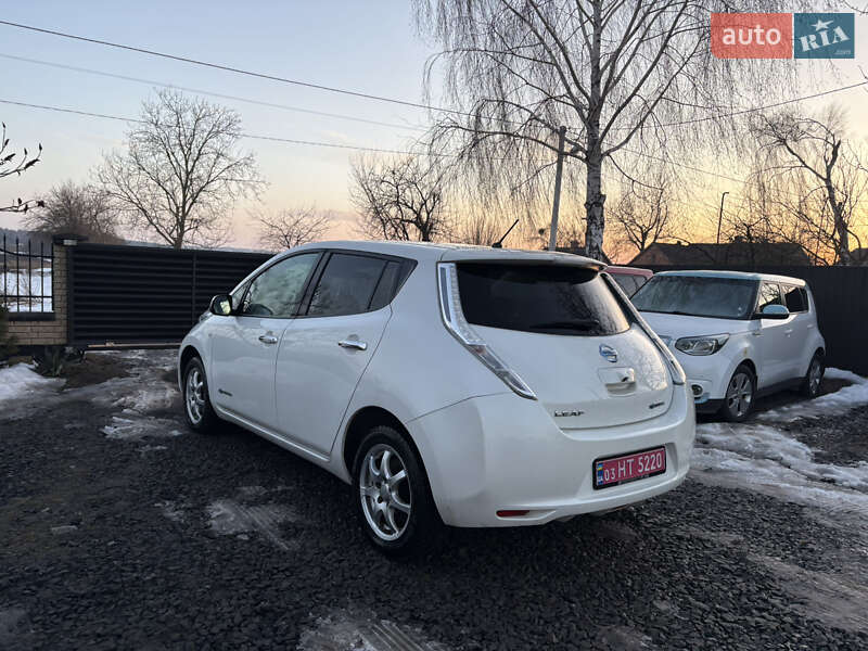 Хэтчбек Nissan Leaf 2013 в Луцке фото 5 Хэтчбек Nissan Leaf 2013 в Луцке