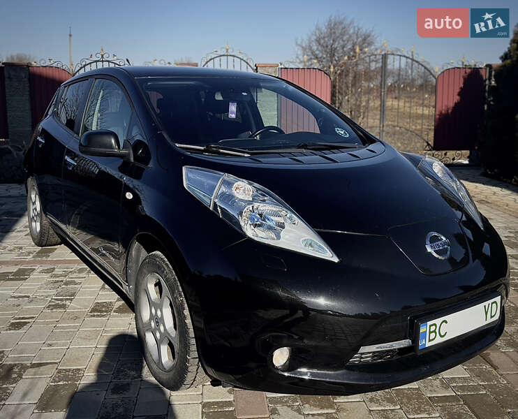 Хэтчбек Nissan Leaf 2014 в Стрые