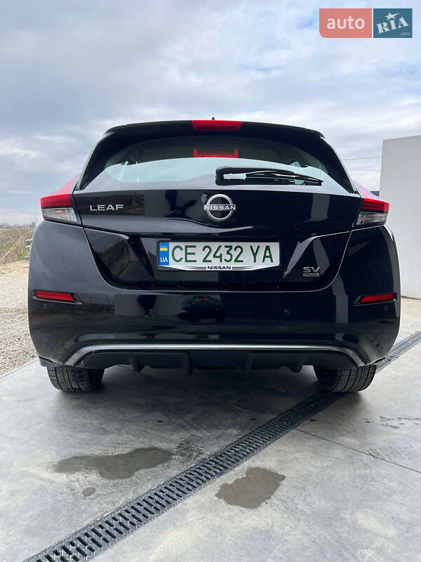 Хетчбек Nissan Leaf 2022 в Чернівцях