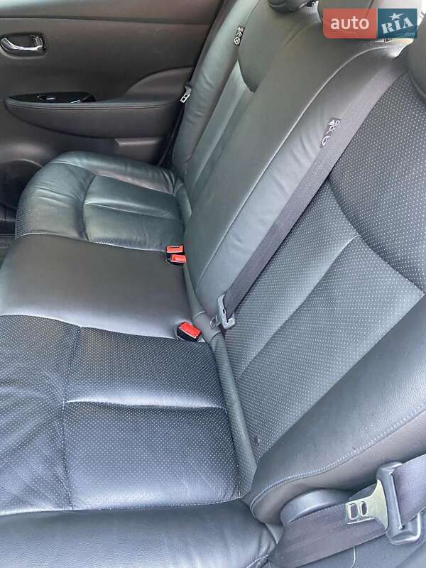 Хэтчбек Nissan Leaf 2016 в Львове фото 26 Хэтчбек Nissan Leaf 2016 в Львове