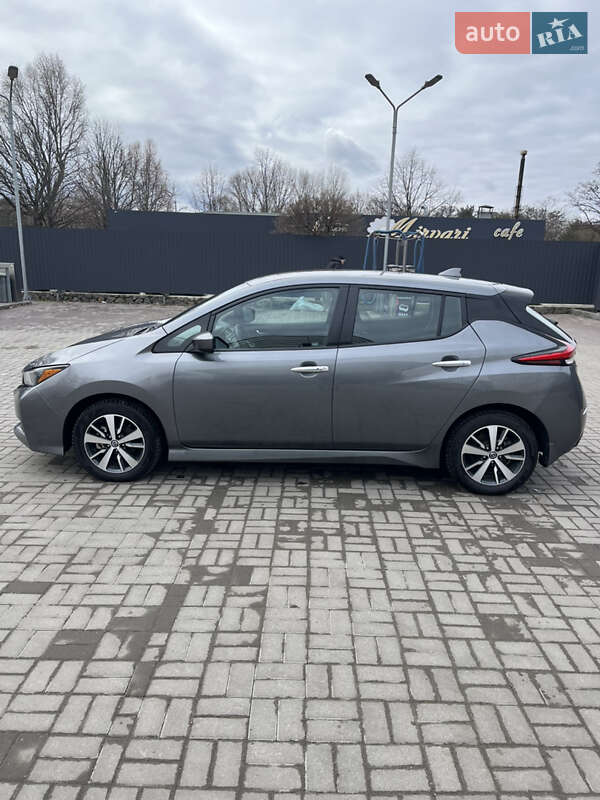 Хэтчбек Nissan Leaf 2021 в Днепре фото 2 Хэтчбек Nissan Leaf 2021 в Днепре