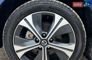 Хэтчбек Nissan Leaf 2020 в Киеве