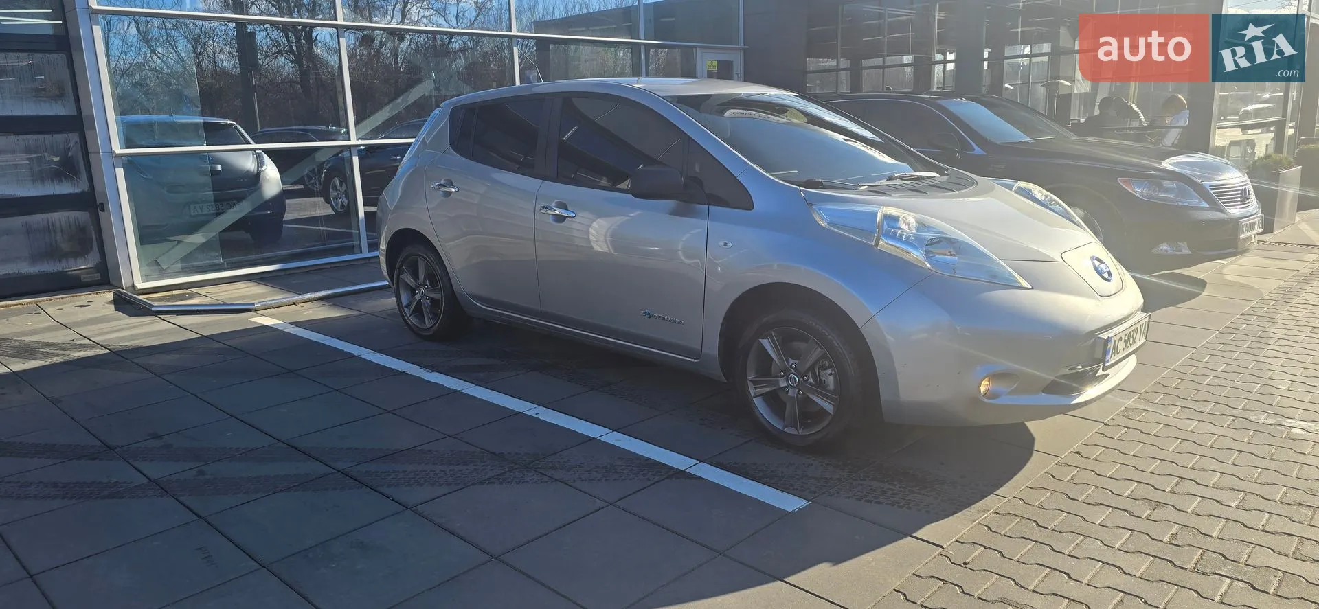 2016 Nissan Leaf - мініатюра 3