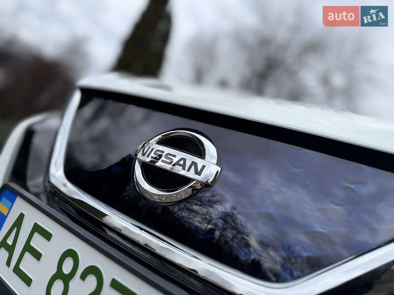 Хэтчбек Nissan Leaf 2021 в Каменском
