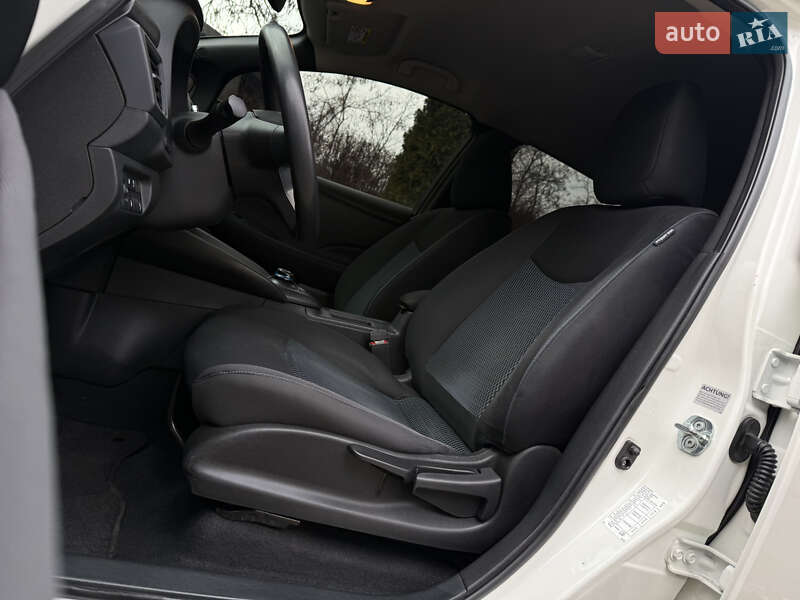 Хэтчбек Nissan Leaf 2021 в Каменском