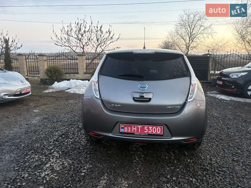 Хетчбек Nissan Leaf 2016 в Луцьку