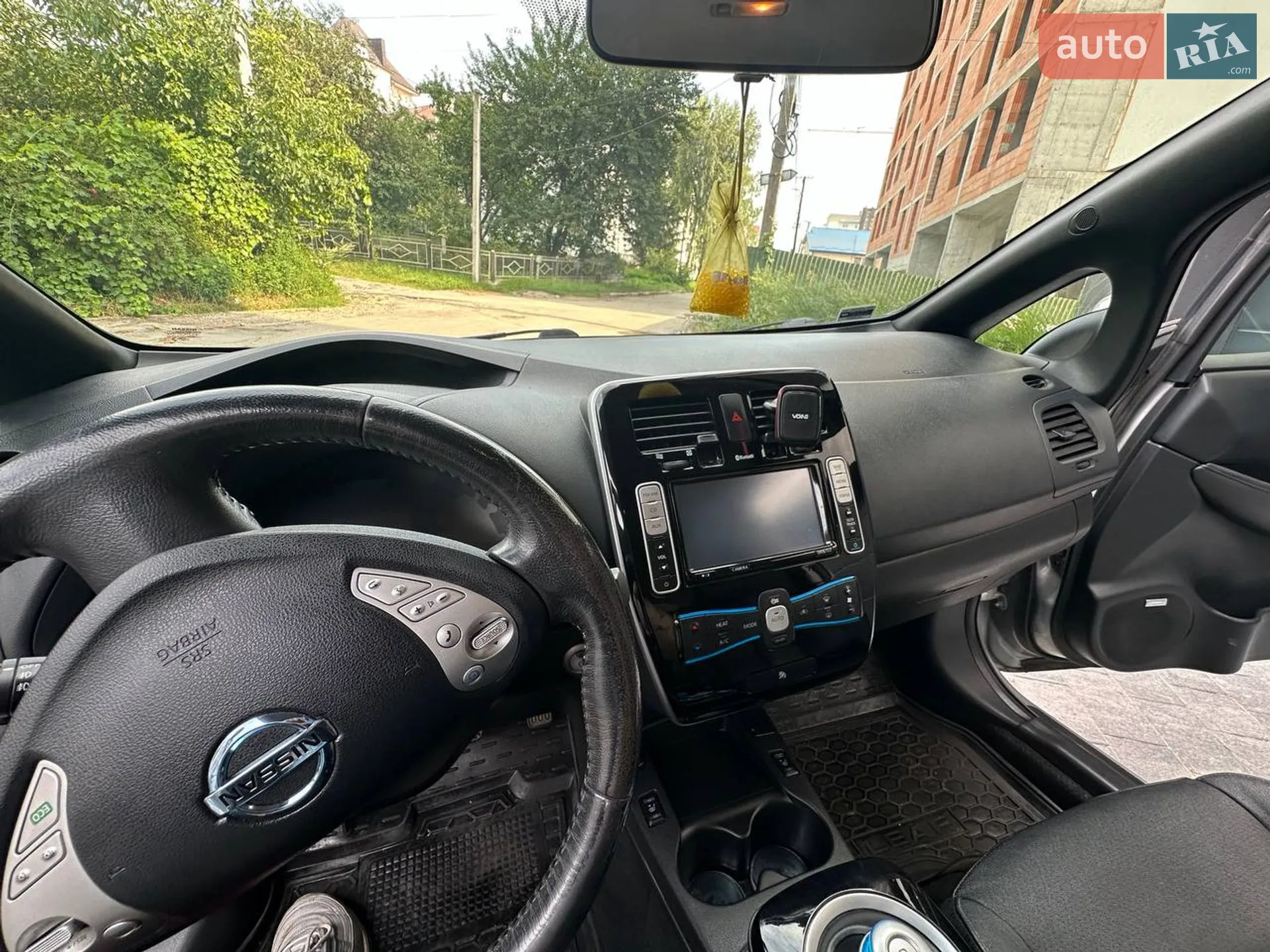 2015 Nissan Leaf - мініатюра 16