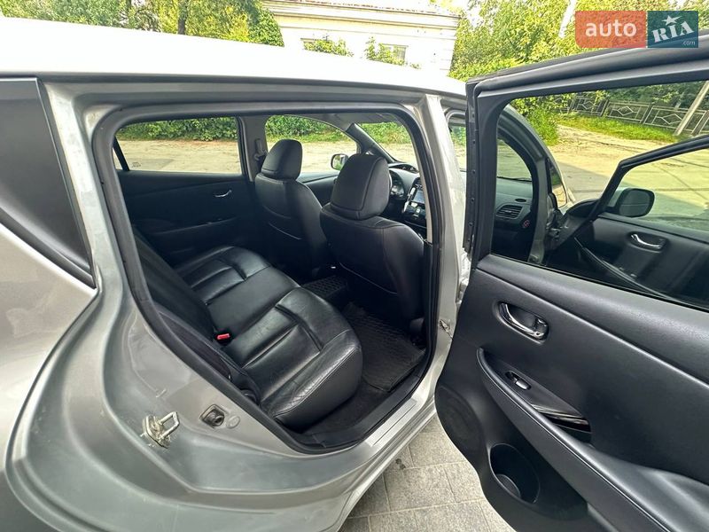 Хэтчбек Nissan Leaf 2015 в Тернополе фото 19 Хэтчбек Nissan Leaf 2015 в Тернополе