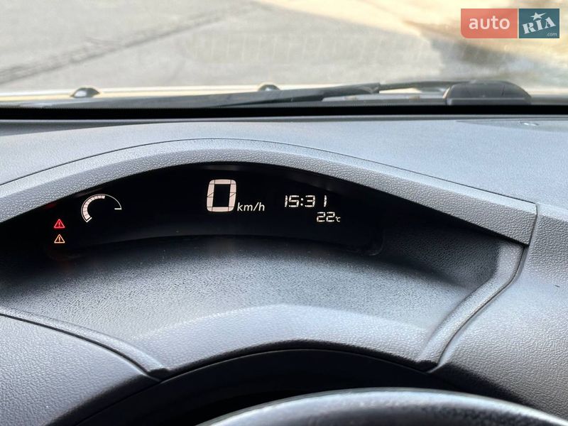 Хэтчбек Nissan Leaf 2015 в Тернополе фото 27 Хэтчбек Nissan Leaf 2015 в Тернополе