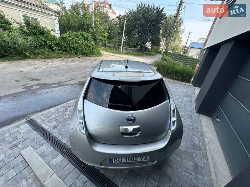 Хэтчбек Nissan Leaf 2015 в Тернополе фото 37 Хэтчбек Nissan Leaf 2015 в Тернополе
