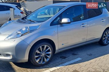 Хэтчбек Nissan Leaf 2014 в Млинове