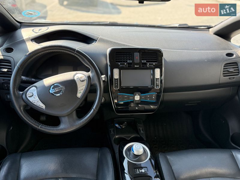 Хэтчбек Nissan Leaf 2014 в Городке фото 7 Хэтчбек Nissan Leaf 2014 в Городке