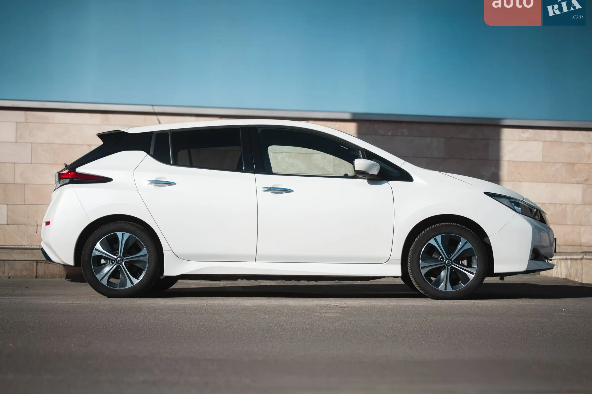 2020 Nissan Leaf - мініатюра 5