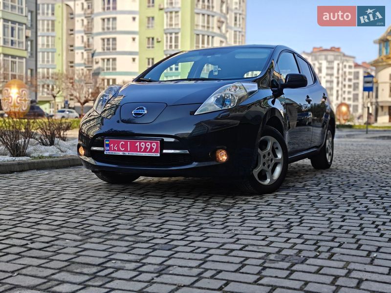 Хэтчбек Nissan Leaf 2014 в Ивано-Франковске