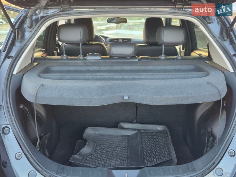 Хетчбек Nissan Leaf 2018 в Золочеві