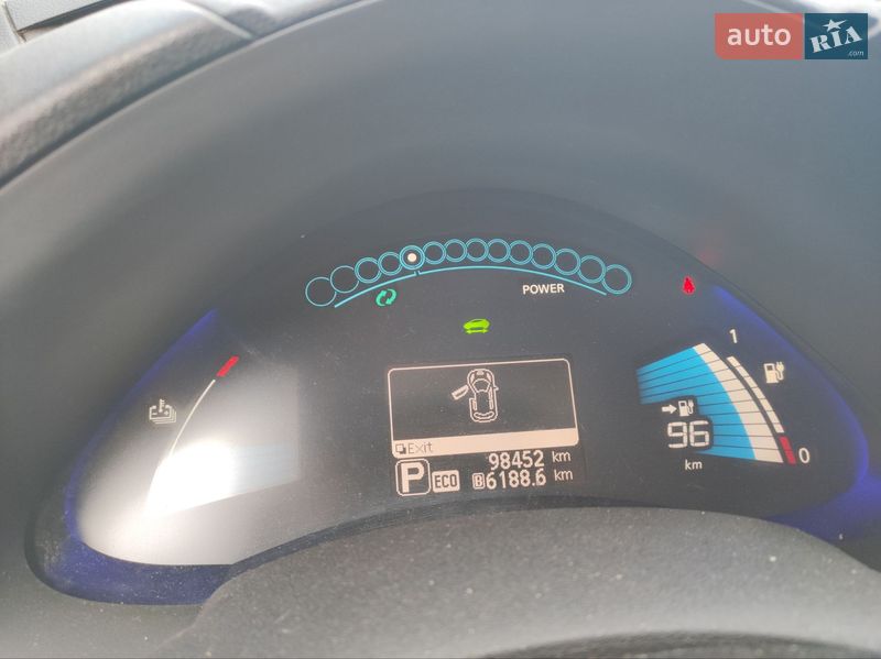 Хэтчбек Nissan Leaf 2015 в Одессе