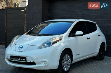 Хэтчбек Nissan Leaf 2013 в Николаеве