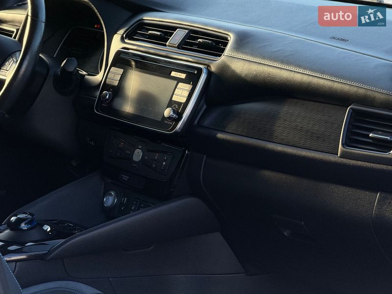 Хетчбек Nissan Leaf 2019 в Вінниці