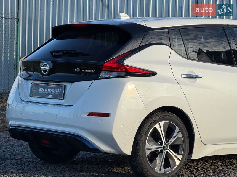 Хетчбек Nissan Leaf 2019 в Вінниці