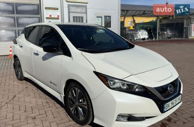 Хэтчбек Nissan Leaf 2019 в Ровно