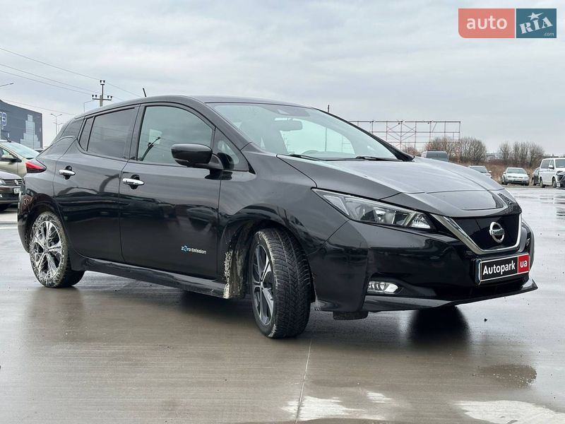 Хетчбек Nissan Leaf 2018 в Львові