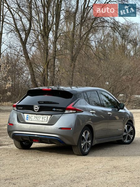 Хетчбек Nissan Leaf 2018 в Львові