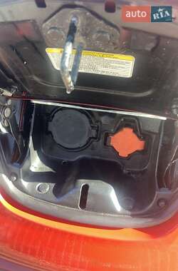 Хетчбек Nissan Leaf 2016 в Дніпрі