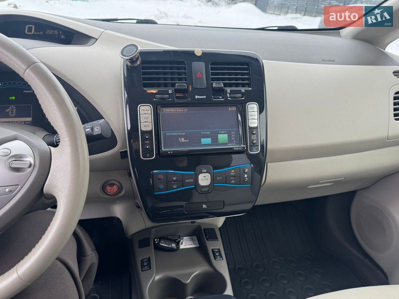 Хетчбек Nissan Leaf 2012 в Білій Церкві