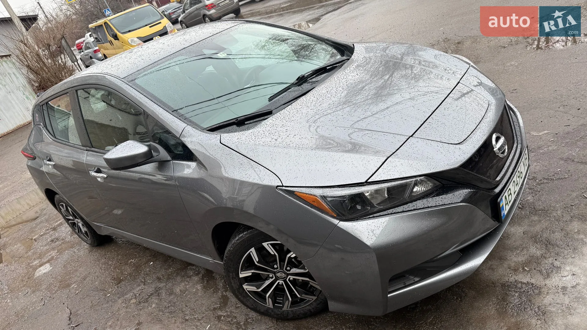 2022 Nissan Leaf - фото 1