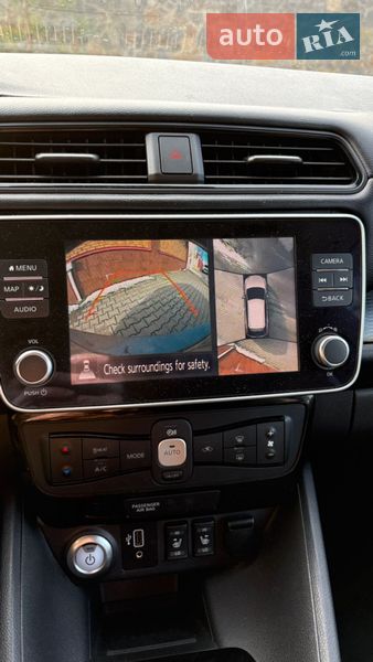 Хэтчбек Nissan Leaf 2019 в Хмельницком