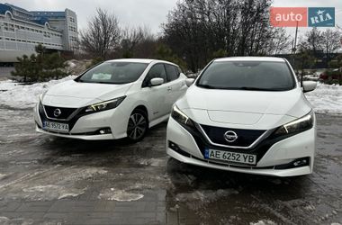 Хэтчбек Nissan Leaf 2018 в Днепре